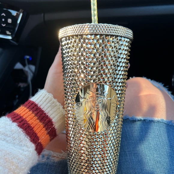 New 2022 GOLD Studded Starbucks Tumbler. - Picture 4 of 12